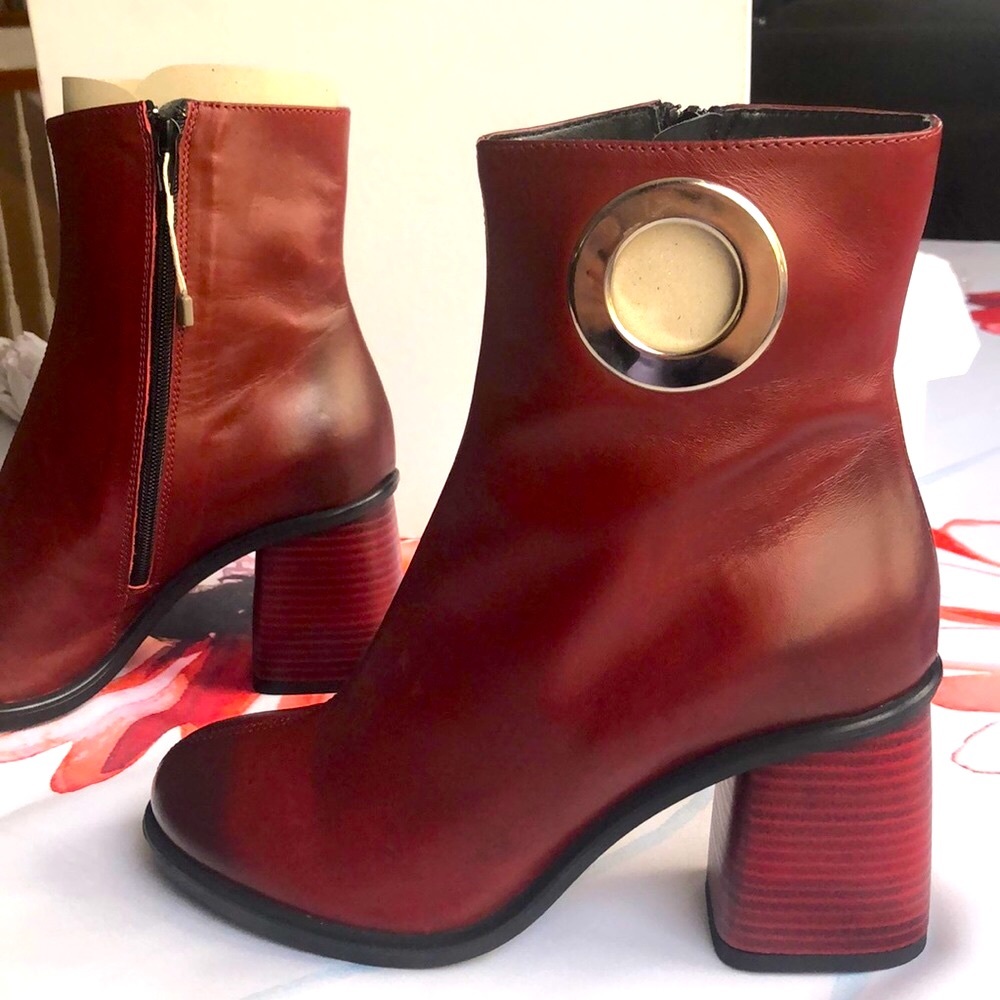 leather booties - Picture 3 of 9